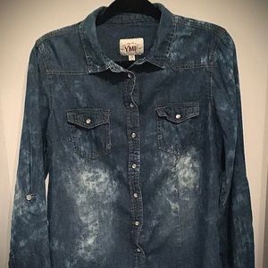 Junior’s YMI Long Sleeve Button Up Top